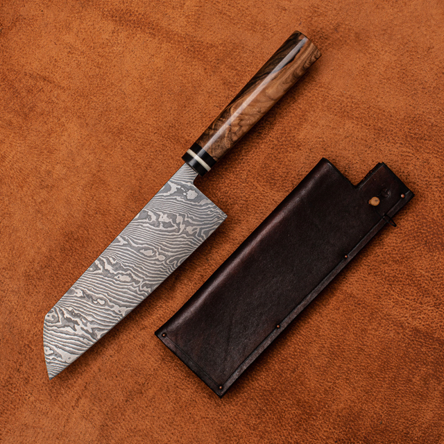 Santoku Twisted and Sheath