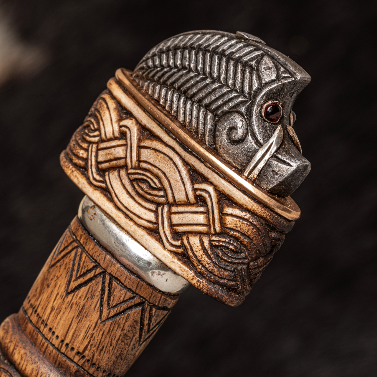 Gruntling. A 24" Dwarven Boar Riders Short Sword - Image 13